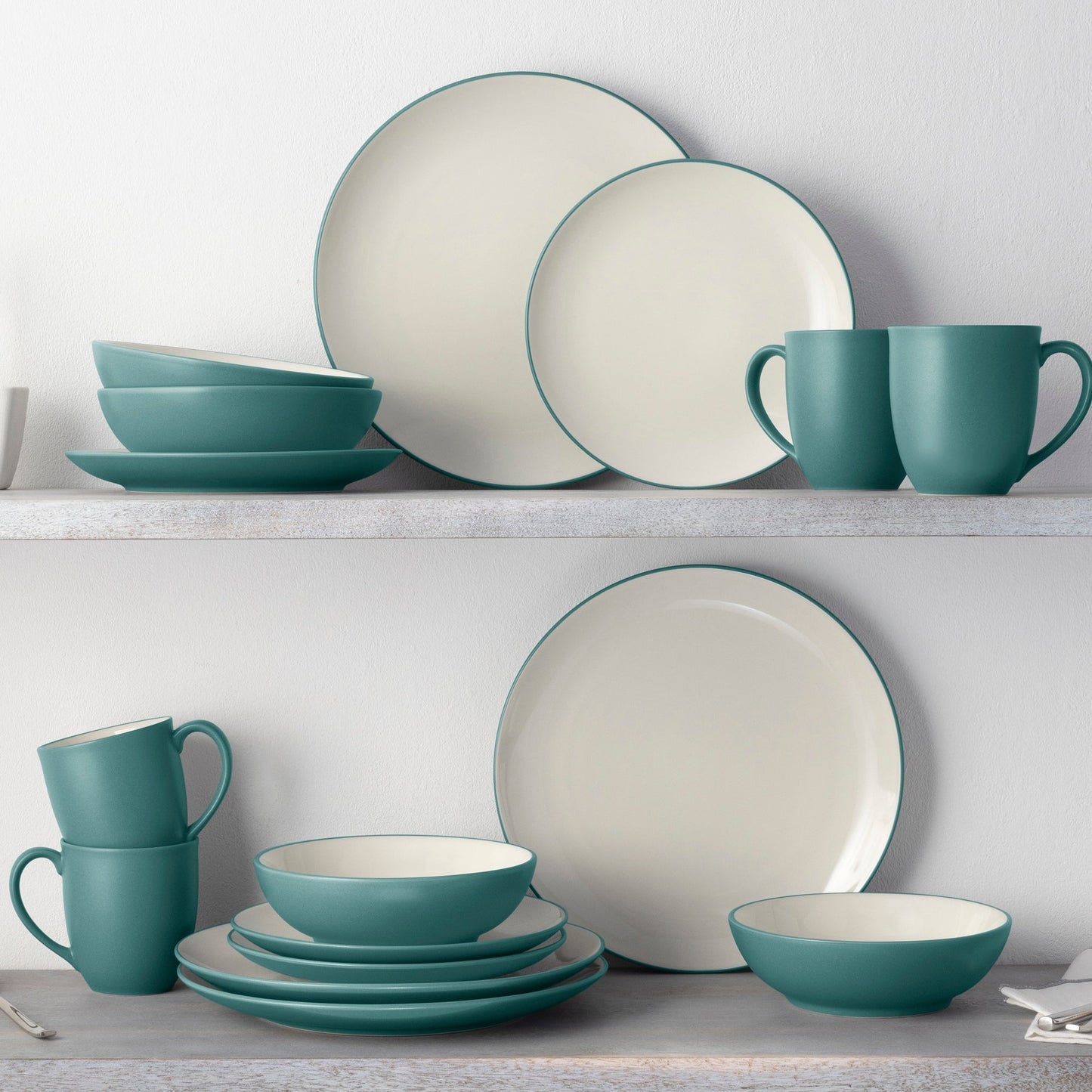 Noritake Colorwave 16-Piece Coupe Dinnerware Set, Service For 4