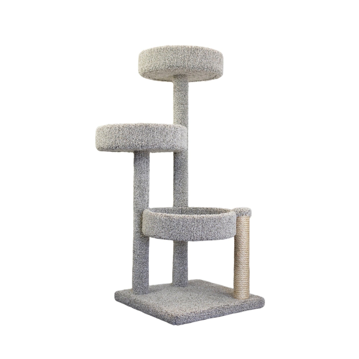 Nouveaux condos pour chats à plusieurs niveaux