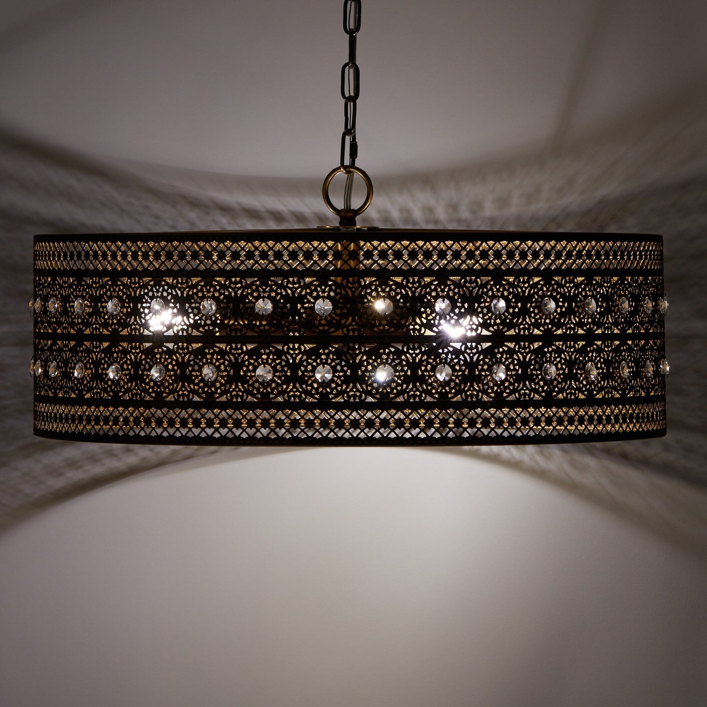 Lustre à 3 lumières River of Goods Bryar en laiton et cristal 23,5 W - 23,5 x 23,5 x 61,5